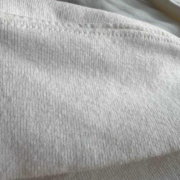 Old Navy - White NASA Graphic Hoodie for Men
Size - XXL - Picture 5 of 8